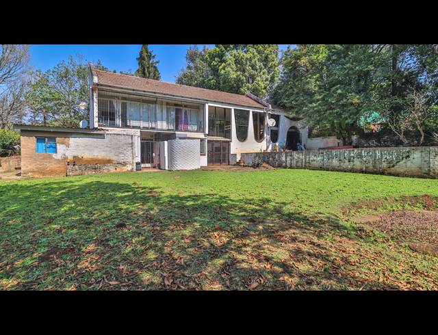 4 BEDROOM HOUSE FOR SALE IN BOUGHTON